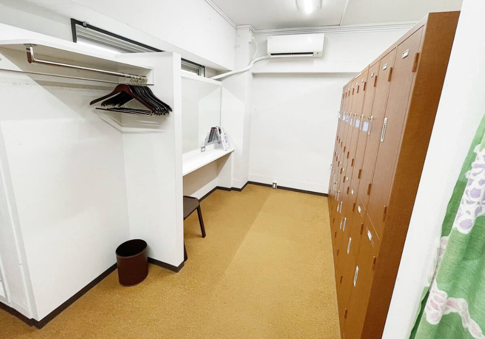 zen place pilates(ゼンプレイスピラティス) 元住吉店ロッカールーム