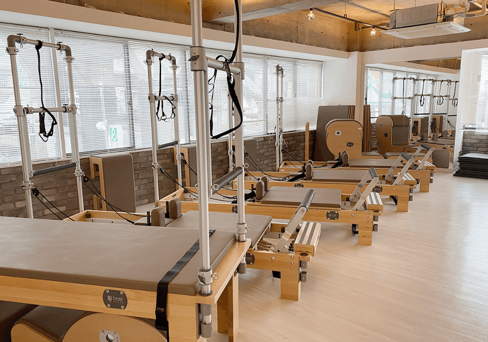 zen place pilates(ゼンプレイスピラティス) 多摩センター内観