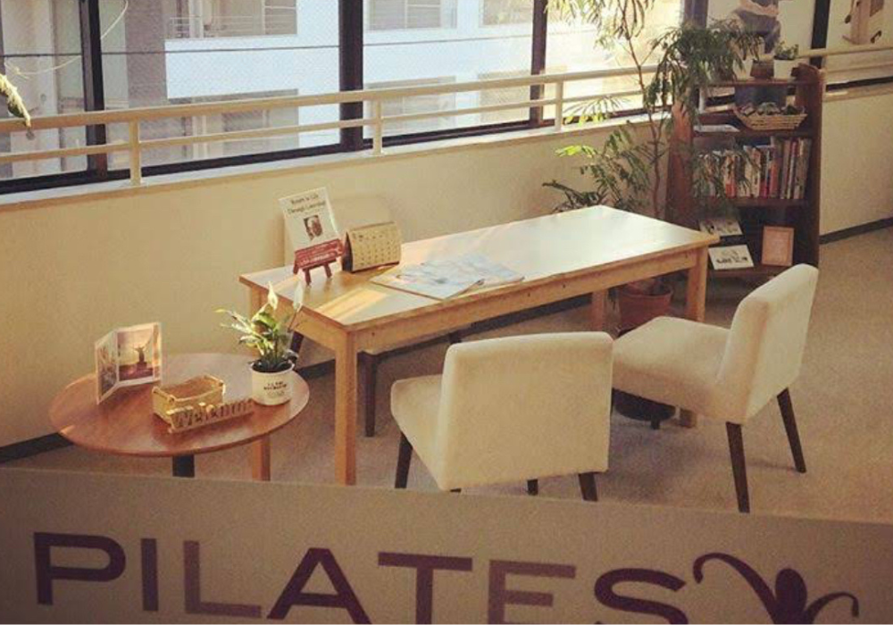 zen place pilates(ゼンプレイスピラティス) 塚口店外観