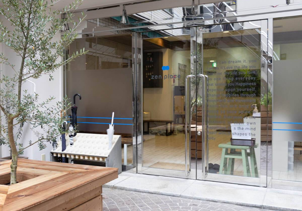 zen place pilates(ゼンプレイスピラティス) & yoga 自由が丘 第1店外観