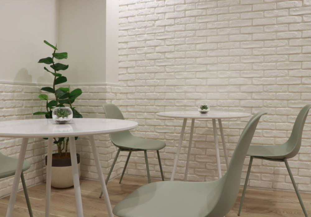 リントスル大阪上本町店休憩ルーム