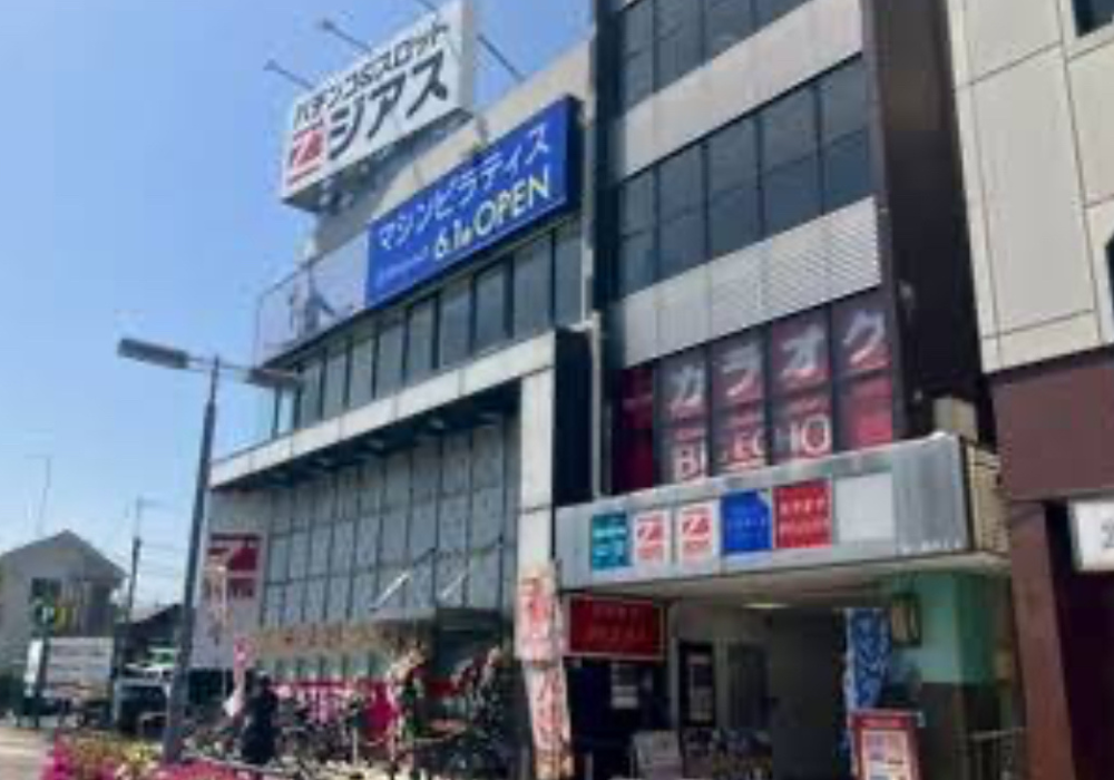 リントスル 港南台店外観