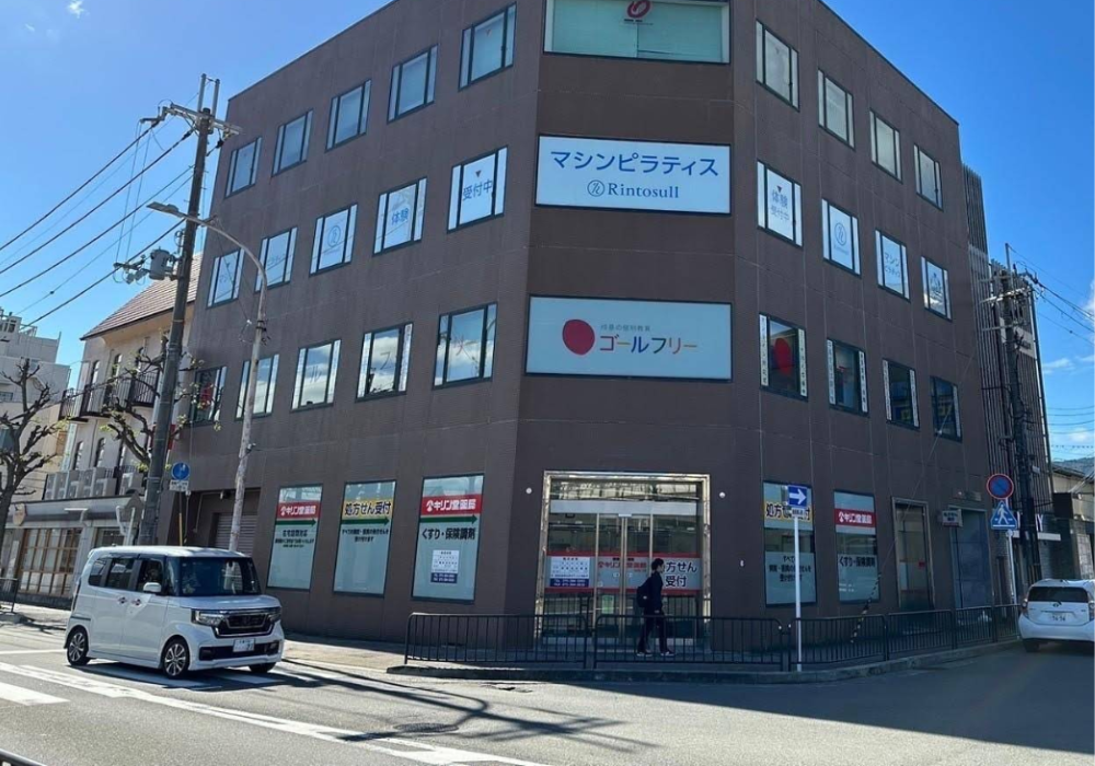 リントスル京都桂店外観