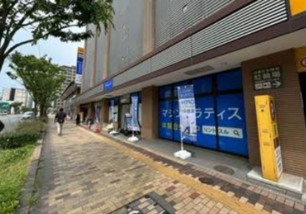 Rintosull 吉塚店外観