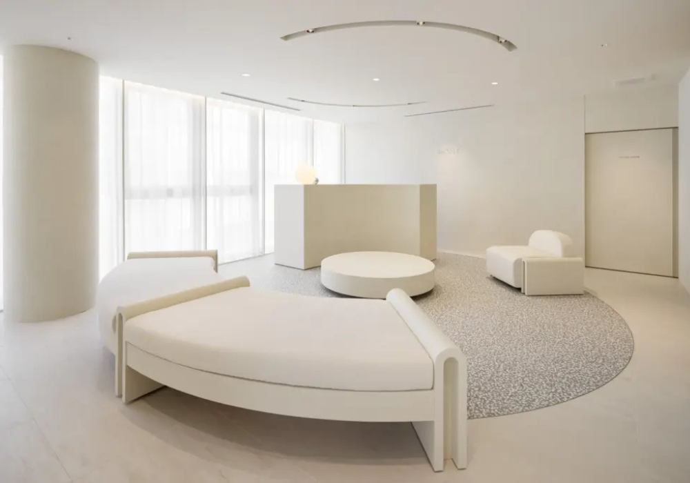 the SILK赤坂見附店店内