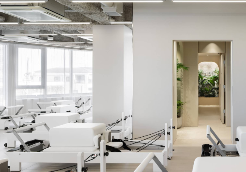 the SILK吉祥寺店スタジオ内