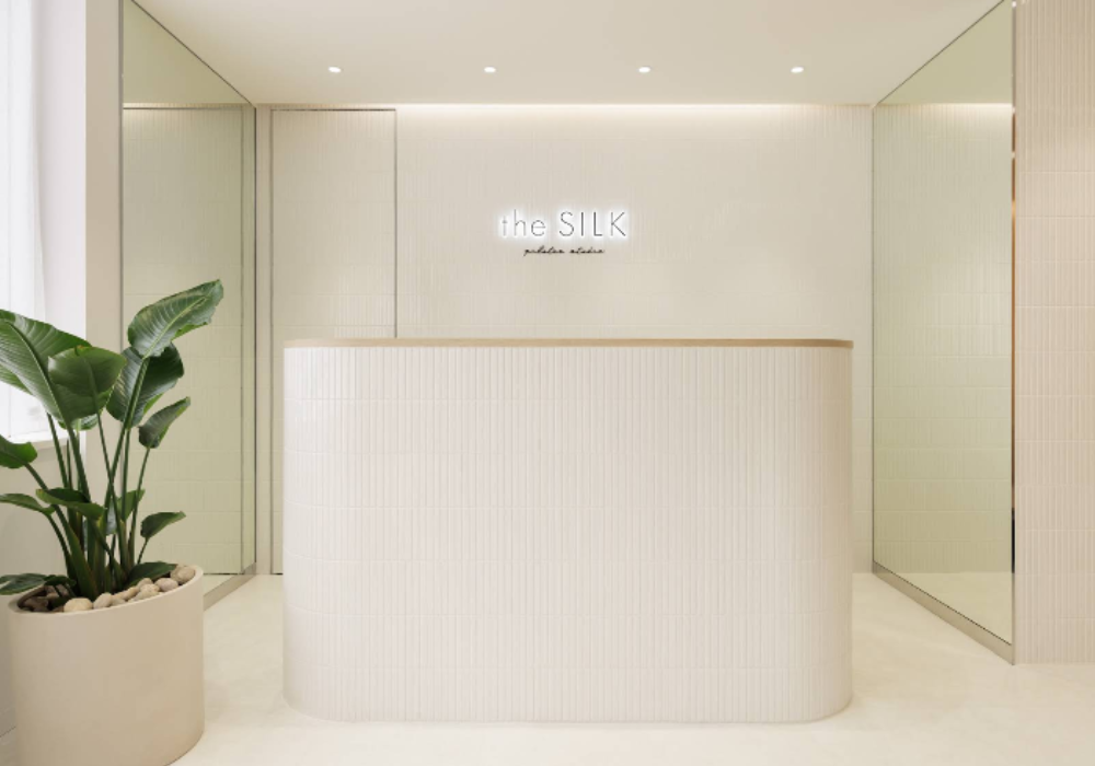 the SILK新宿店店内
