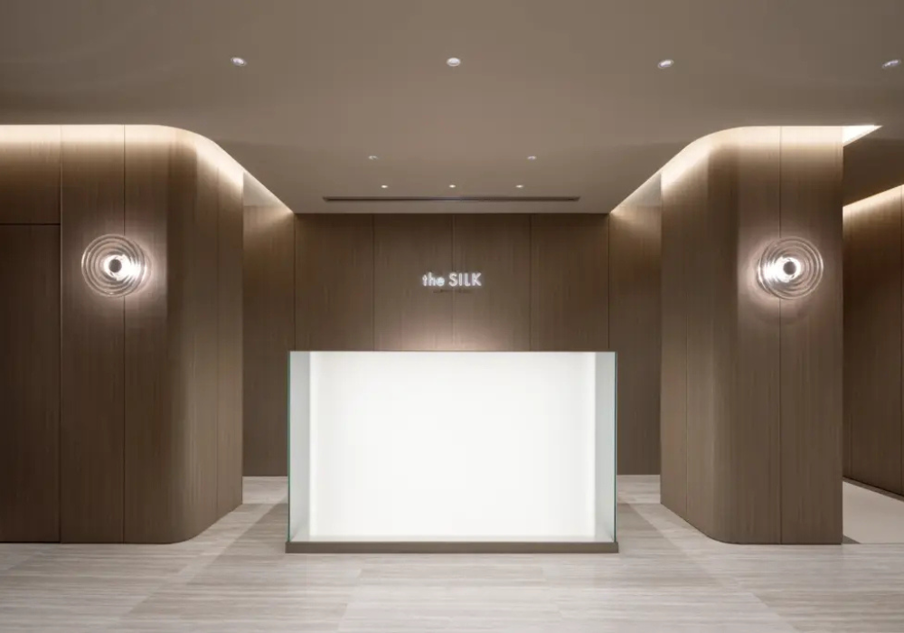 the SILK東京八重洲店店内