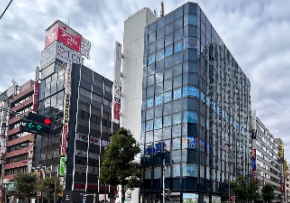 the SILK横浜店外観